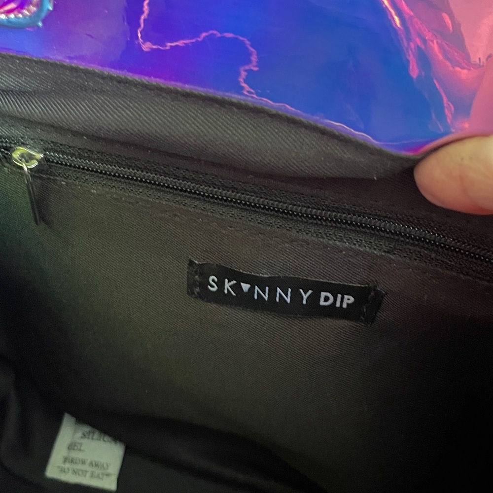 Iridescent Lavender Holographic Backpack - Picture 6 of 6
